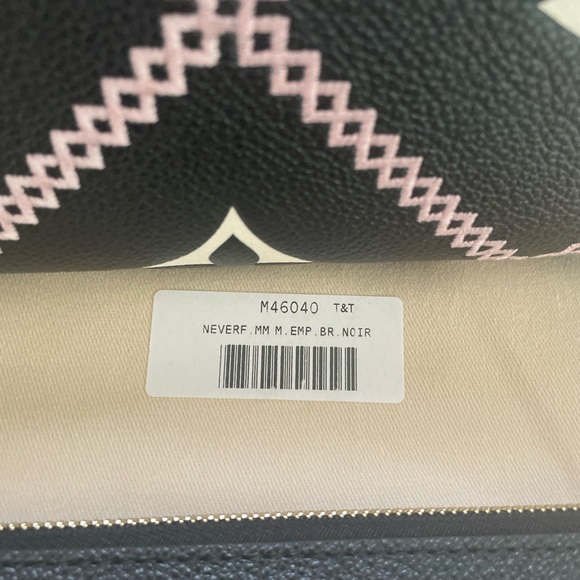 Louis Vuitton NeverFull MM - Picture 8 of 16